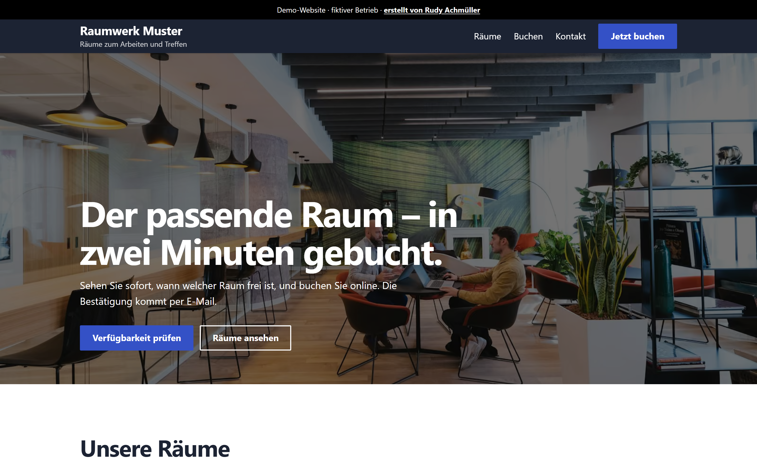Startseite des Prototyps Raumwerk Muster auf dem Desktop: Titel „Der passende Raum – in zwei Minuten gebucht.“