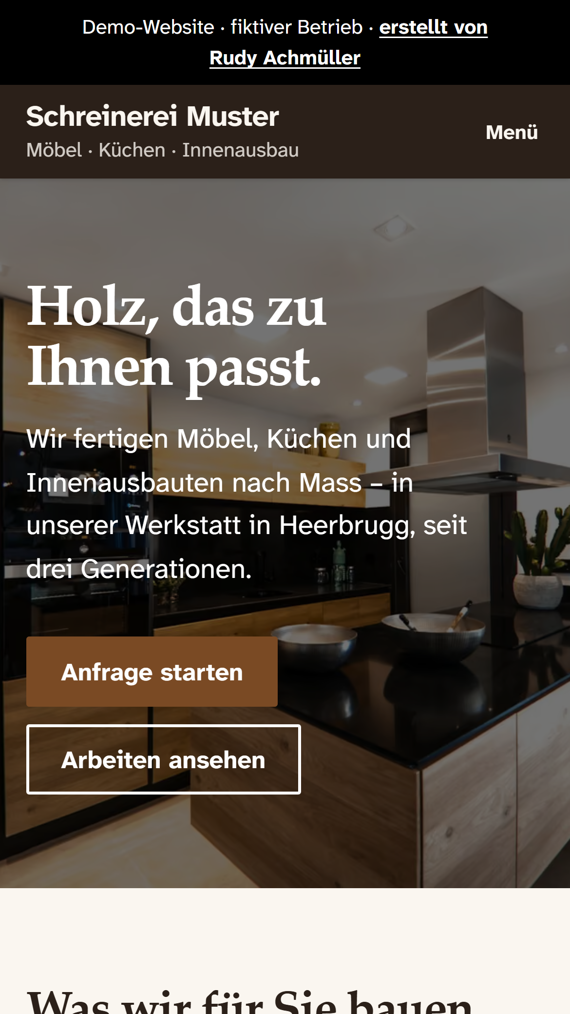 Startseite der Demo Schreinerei Muster auf dem Handy
